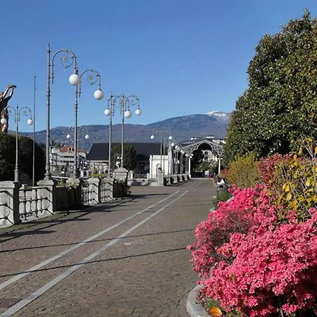 C'Era Una Volta Verbania Intra Buitenkant foto